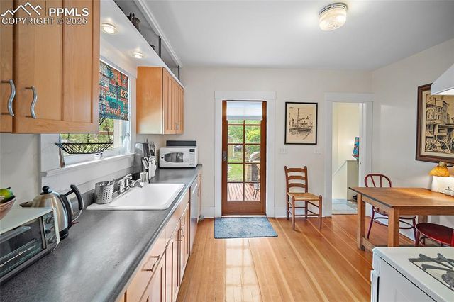 424 N Cedar Street, Colorado Springs, CO 80903