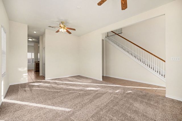 208 Cobblestone Circle, Red Oak, TX 75154