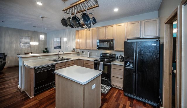 471 Frederick Circle 1503, Hastings, MN 55033