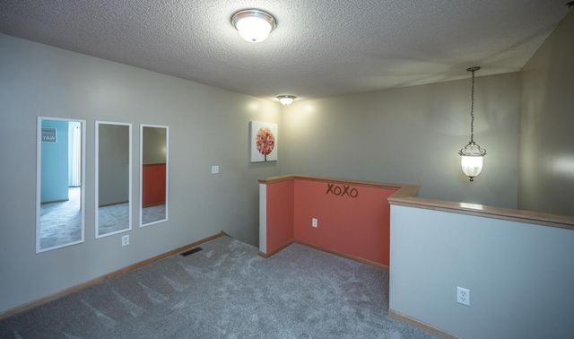 471 Frederick Circle 1503, Hastings, MN 55033