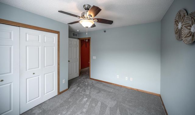 471 Frederick Circle 1503, Hastings, MN 55033