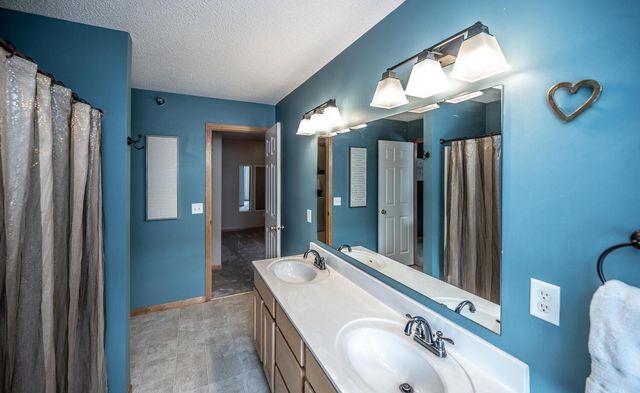 471 Frederick Circle 1503, Hastings, MN 55033