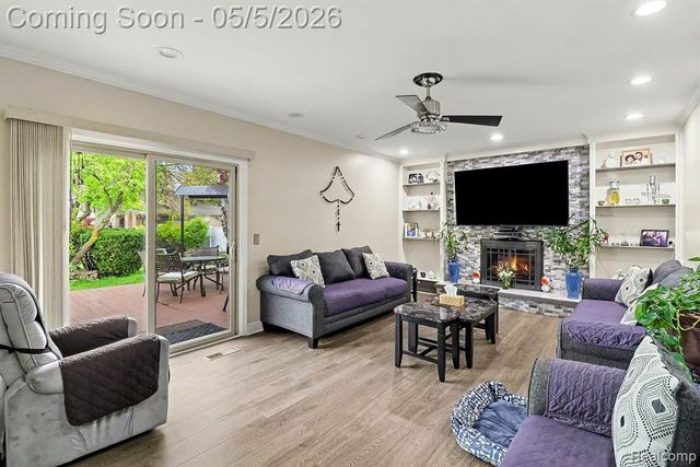 40270 Sara Rose Drive, Clinton Township, MI 48038