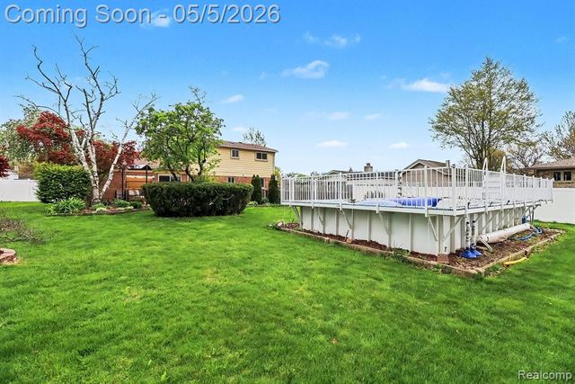 40270 Sara Rose Drive, Clinton Township, MI 48038