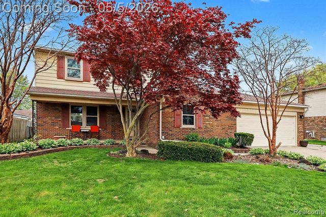 40270 Sara Rose Drive, Clinton Township, MI 48038