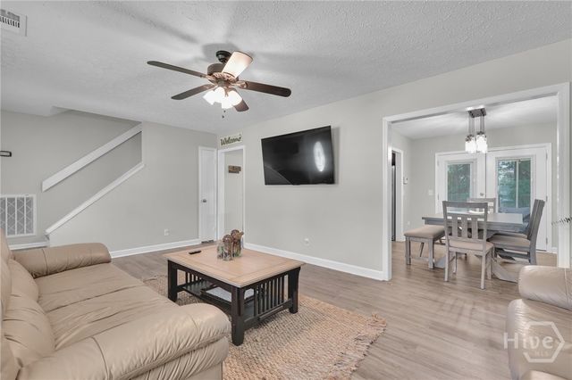 306 Redan Drive, Savannah, GA 31410