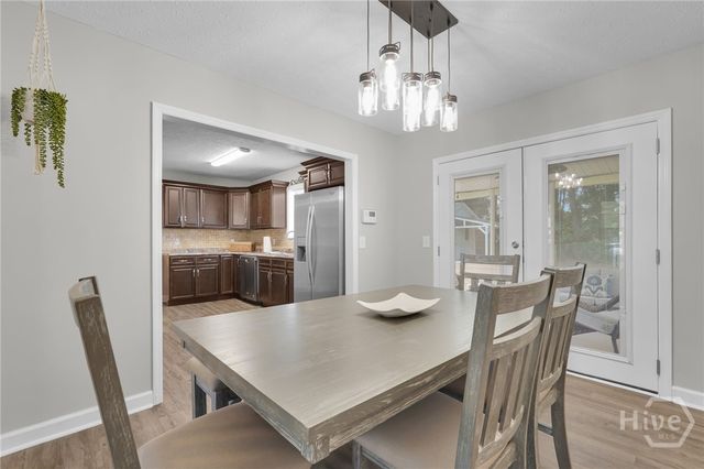 306 Redan Drive, Savannah, GA 31410