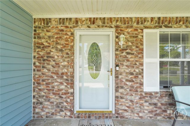 306 Redan Drive, Savannah, GA 31410