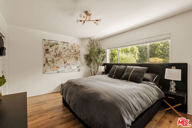 4442 Beeman Avenue, Los Angeles, CA 91604