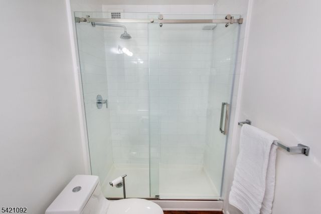 1 Claridge Drive 300, Verona Twp., NJ 07044