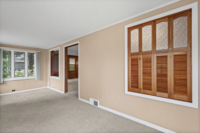 1026 Spafford Street, Antioch, IL 60002