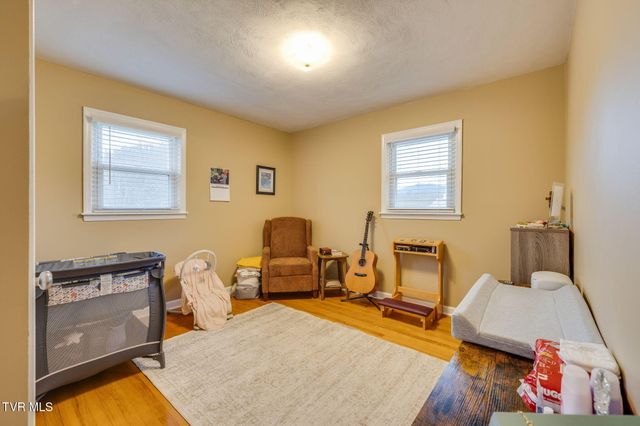 1504 Squibb Drive, Johnson City, TN 37601