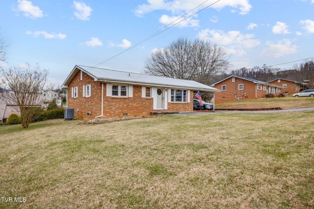 1504 Squibb Drive, Johnson City, TN 37601