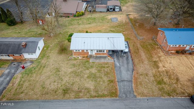 1504 Squibb Drive, Johnson City, TN 37601
