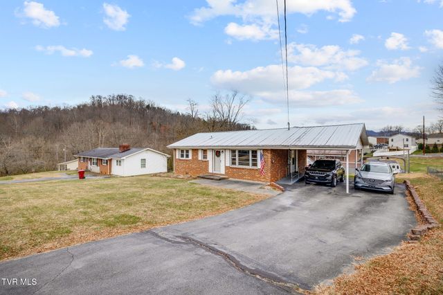 1504 Squibb Drive, Johnson City, TN 37601