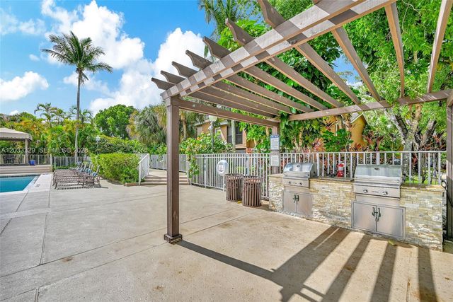 10560 SW 156th Place 208, Miami, FL 33196
