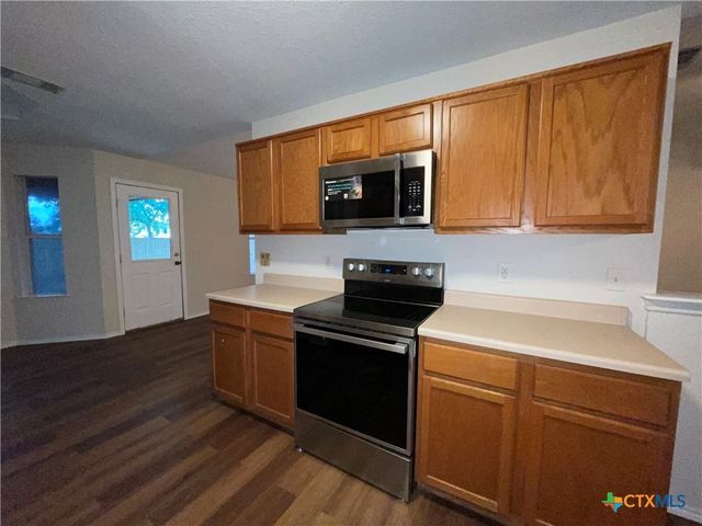 2105 Miller Street, Belton, TX 76513