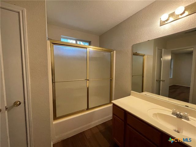 2105 Miller Street, Belton, TX 76513