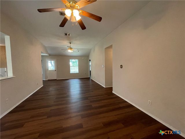 2105 Miller Street, Belton, TX 76513