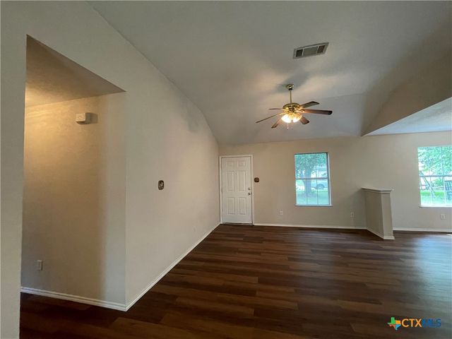 2105 Miller Street, Belton, TX 76513
