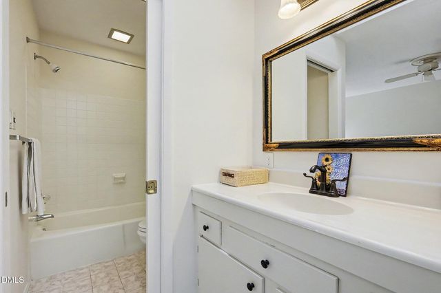 9 Matchwood, Pittsboro, NC 27312