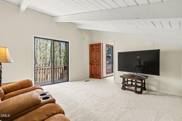 9 Matchwood, Pittsboro, NC 27312