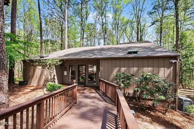 9 Matchwood, Pittsboro, NC 27312