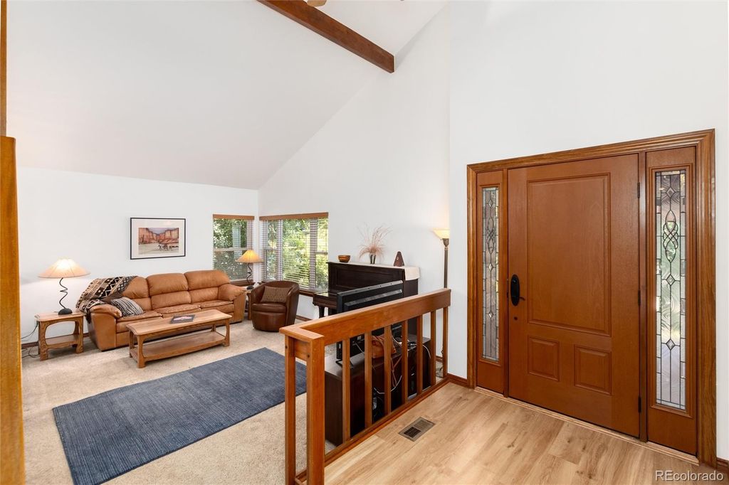 Image 3 of property listing at 18396 E Berry Drive, Centennial, CO 80015