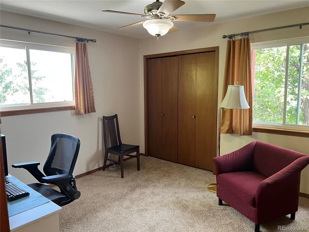 Image 26 of property listing at 18396 E Berry Drive, Centennial, CO 80015