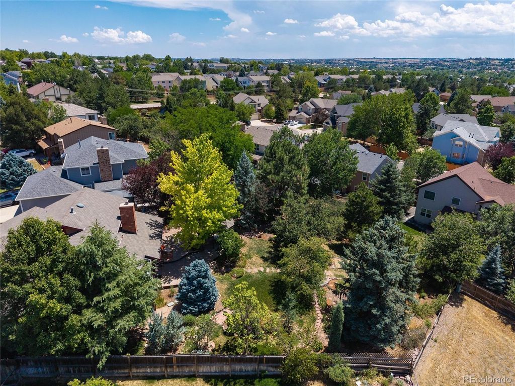 Image 44 of property listing at 18396 E Berry Drive, Centennial, CO 80015