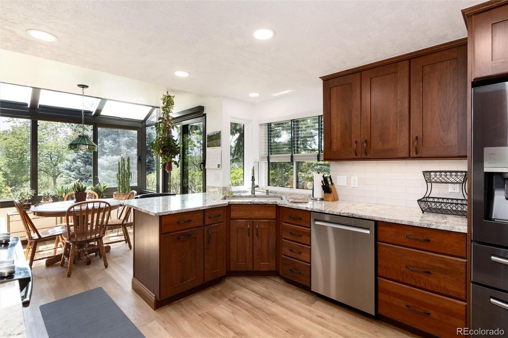 Image 10 of property listing at 18396 E Berry Drive, Centennial, CO 80015