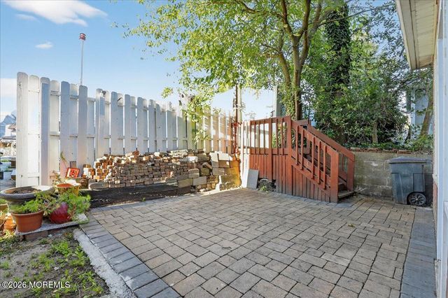 55 E Front Street, Keyport, NJ 07735