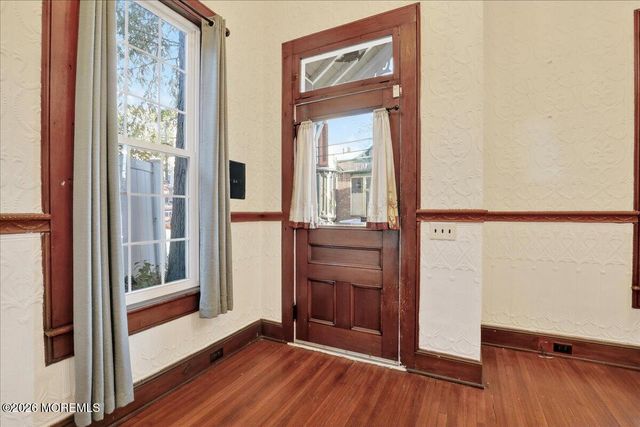 55 E Front Street, Keyport, NJ 07735