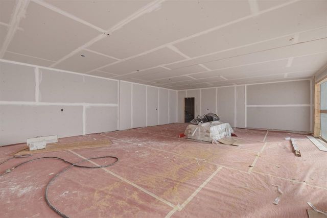 1636 Fissure Trail, Columbus, WI 53925