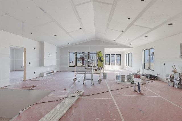 1636 Fissure Trail, Columbus, WI 53925