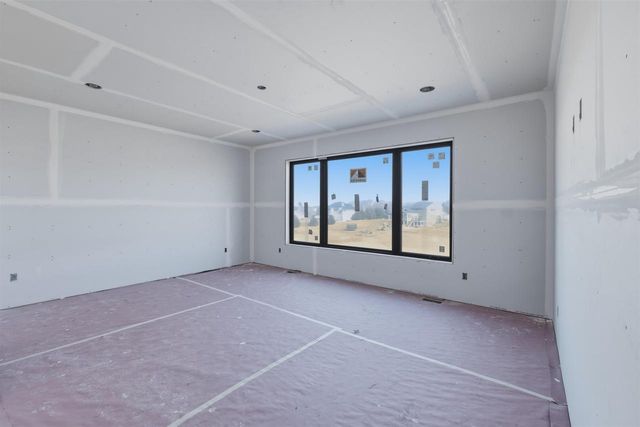 1636 Fissure Trail, Columbus, WI 53925