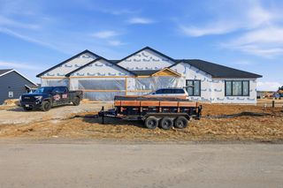 1636 Fissure Trail, Columbus, WI 53925