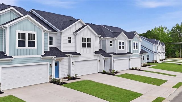 419 Crestcreek Drive, Anderson, SC 29621