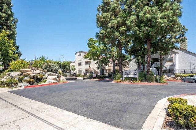 10530 Lakeside Drive North G, Garden Grove, CA 92840