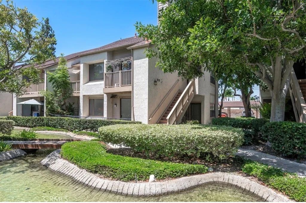 10530 Lakeside Drive North G, Garden Grove, CA 92840