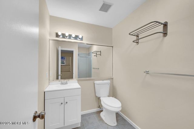 4 Cooper Court, Freehold, NJ 07728