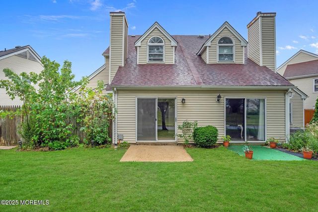 4 Cooper Court, Freehold, NJ 07728