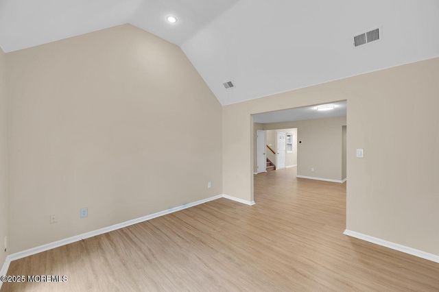 4 Cooper Court, Freehold, NJ 07728