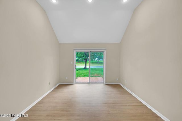 4 Cooper Court, Freehold, NJ 07728