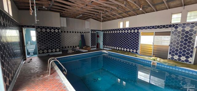 8246 Chellie Rd, Pensacola, FL 32526