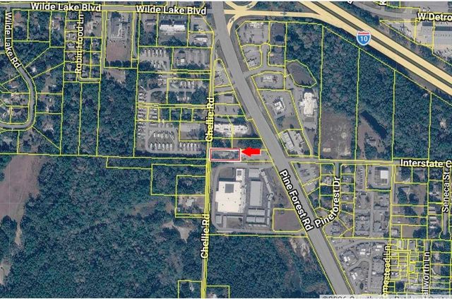 8246 Chellie Rd, Pensacola, FL 32526