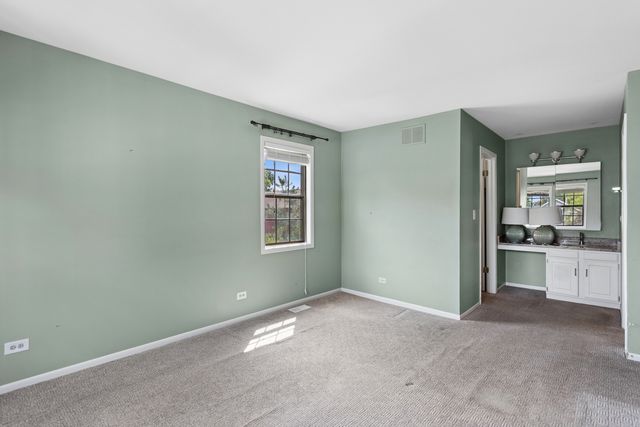 213 Campbell Drive, Bolingbrook, IL 60440