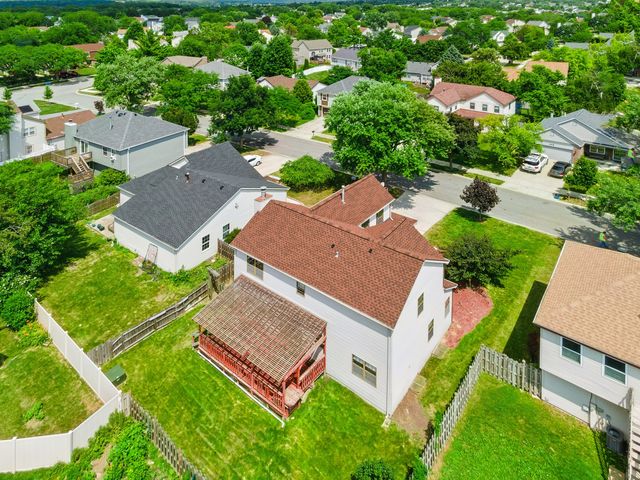 213 Campbell Drive, Bolingbrook, IL 60440