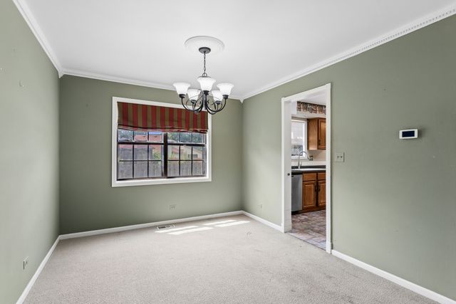 213 Campbell Drive, Bolingbrook, IL 60440