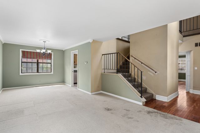 213 Campbell Drive, Bolingbrook, IL 60440
